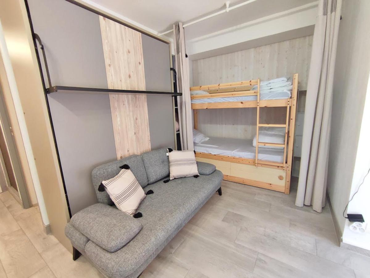 Appartement Le Reflet Des Montagnes, Studio, Centre Luchon, 4 Personnes *